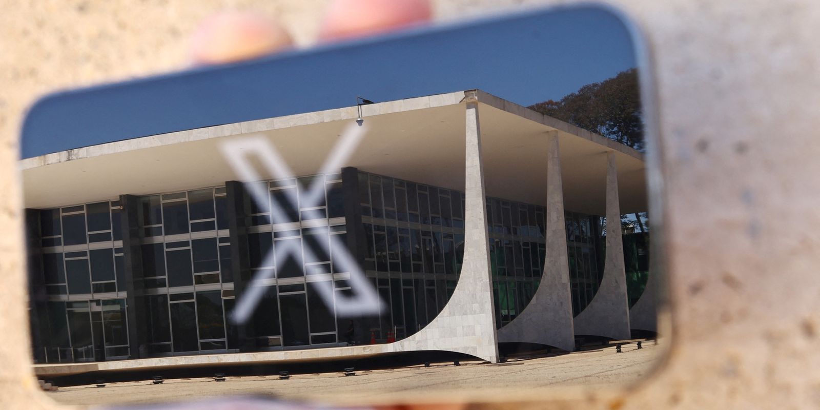 Defesa do X diz ao Supremo que vai pagar multa de R$ 8,1 milhões