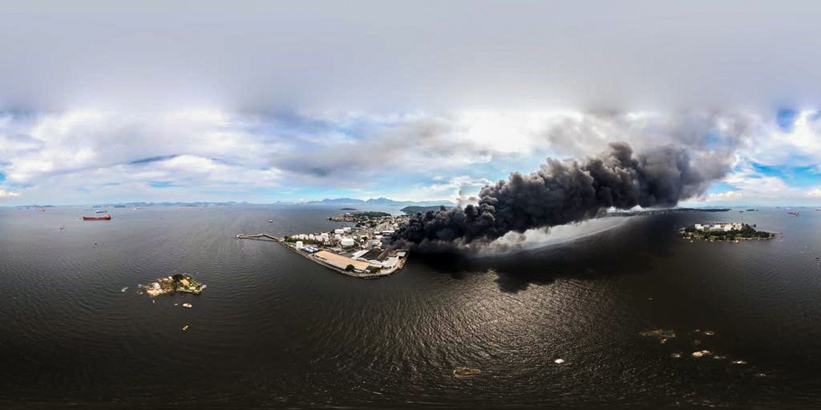 Após incêndio em fábrica, Inea teme vazamento de óleo na Baía de Guanabara