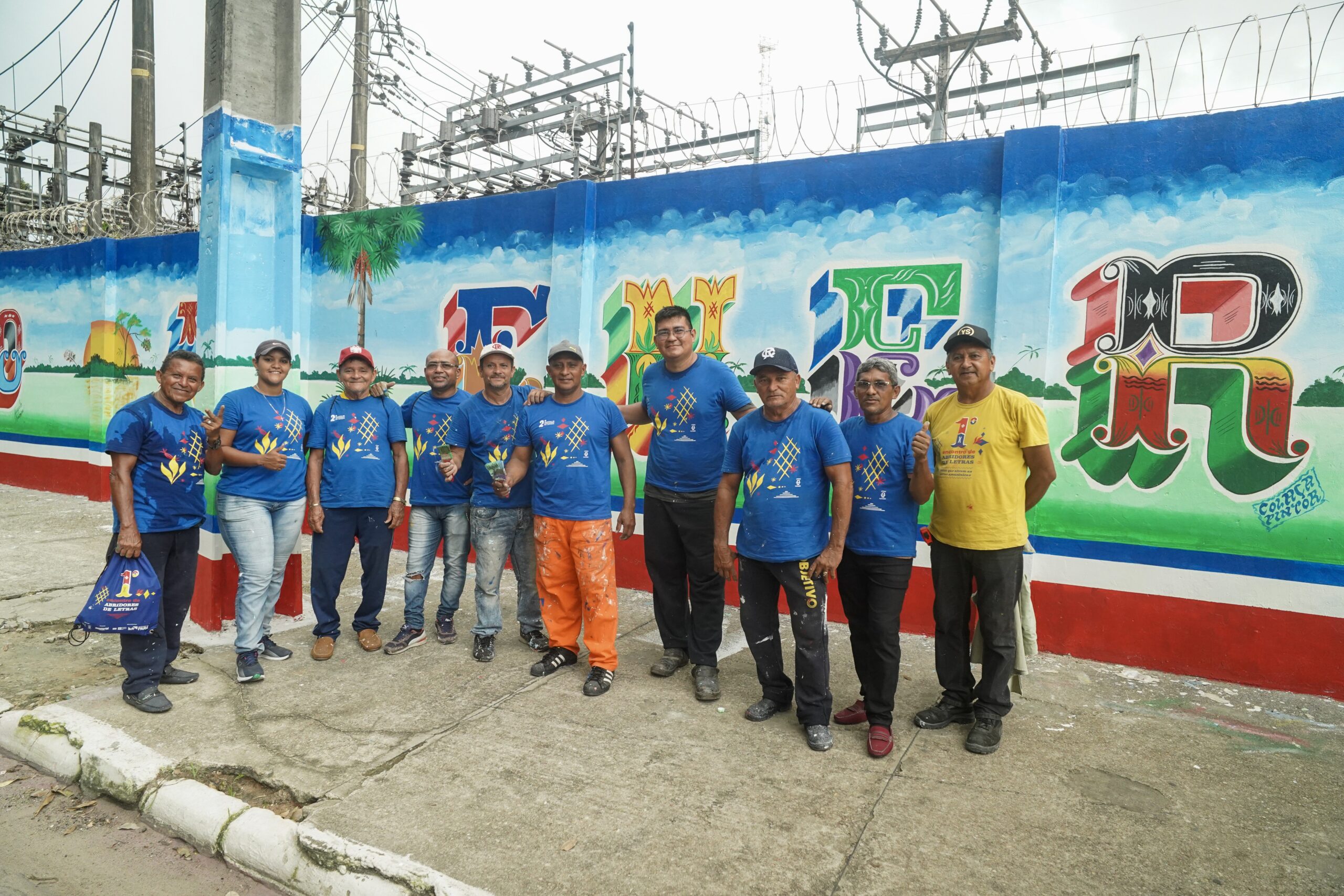 Mural criado por mestres ribeirinhos ocupa o centro da capital com a beleza da paisagem amazônica | Pará