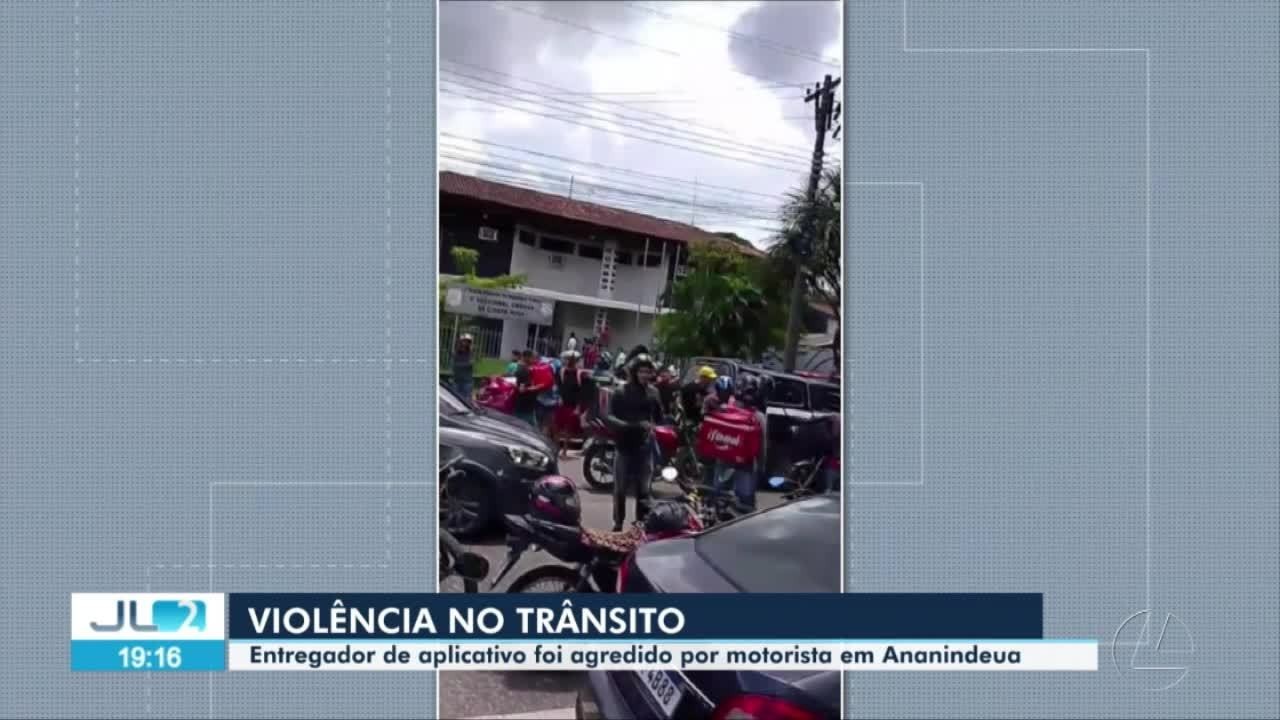 Entregador de aplicativo é agredido e categoria protesta em frente à casa do agressor, em Ananindeua