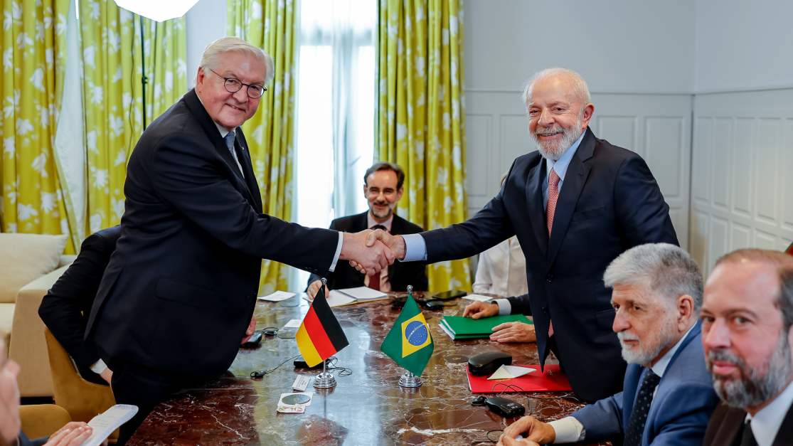 Lula se reúne com o presidente alemão Frank-Walter Steinmeier no Uruguai