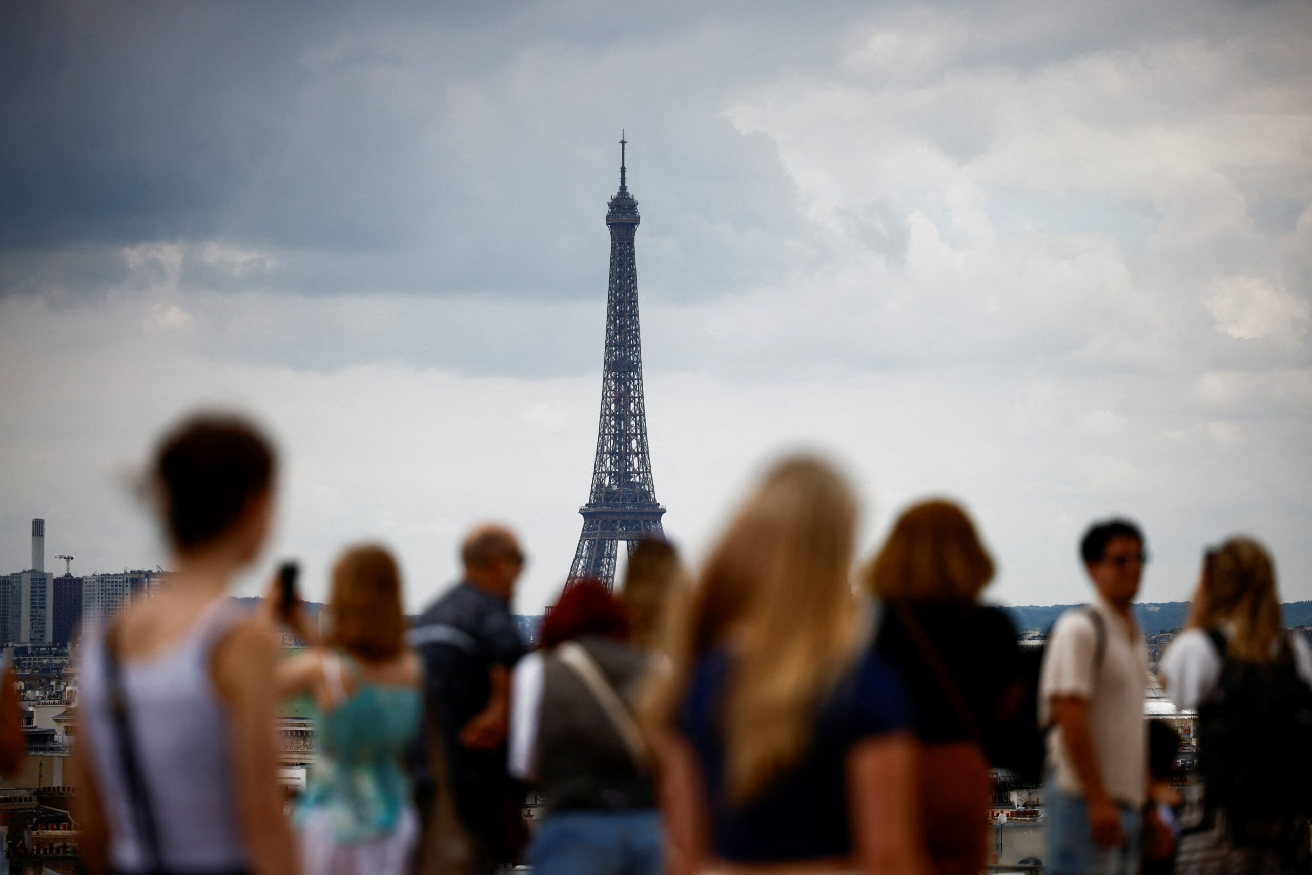 Inflação na França cai abaixo de 1% pela 1ª vez em 4 anos em fevereiro