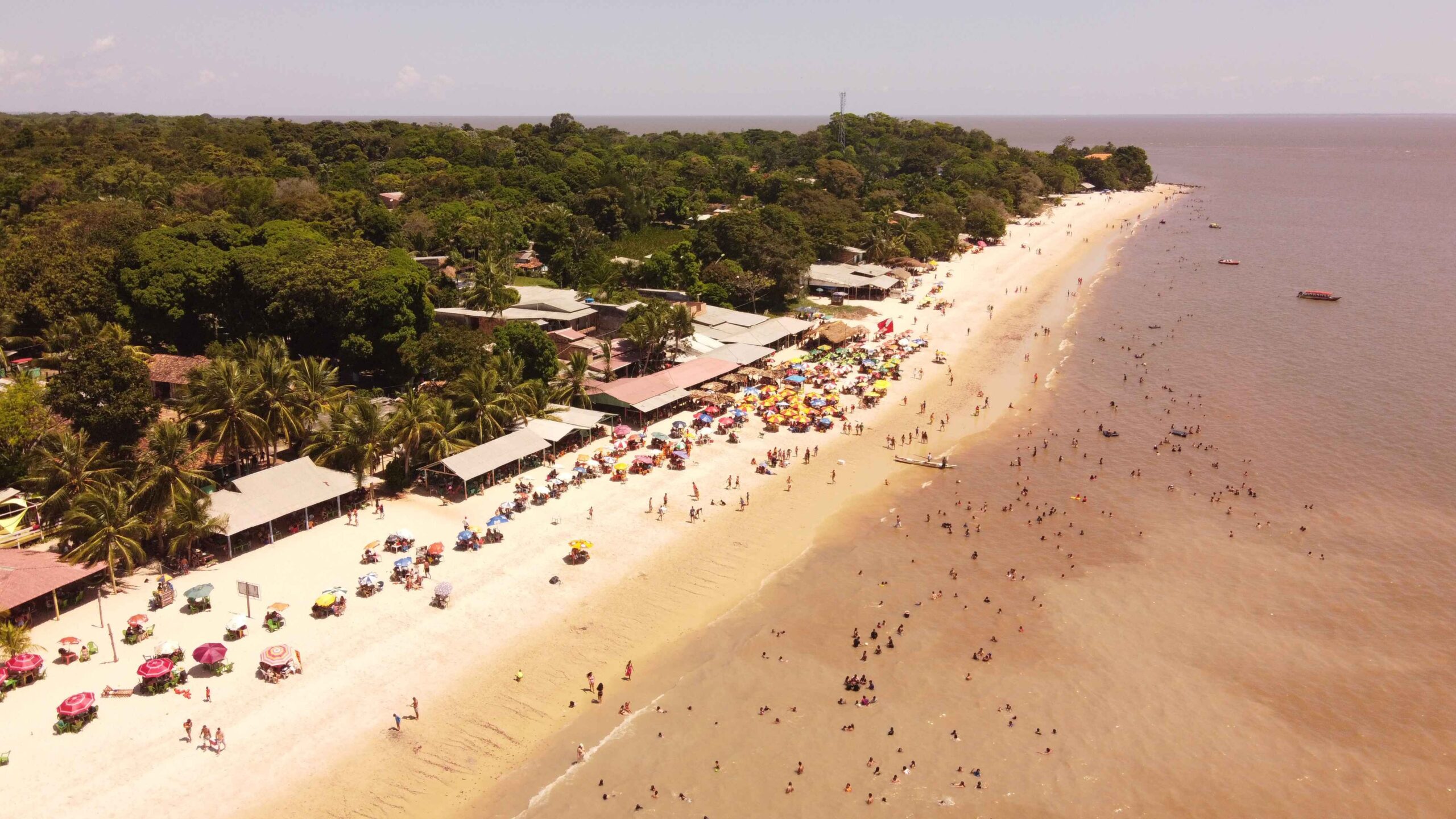 Lanchas refrigeradas começam a operar no trajeto Cotijuba/Icoaraci, em Belém | Pará