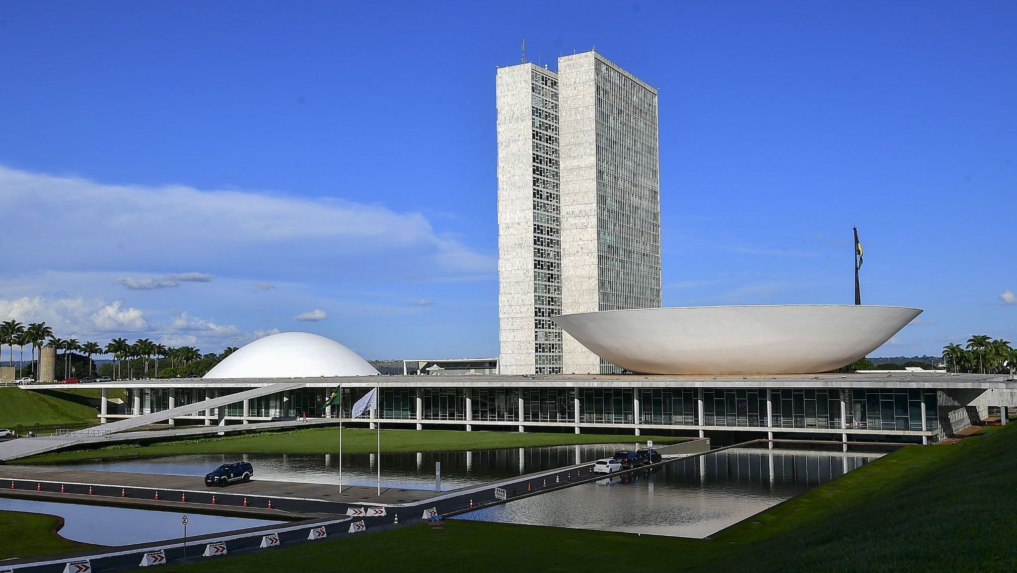 Aumento da licença-paternidade será tema no Congresso após recesso