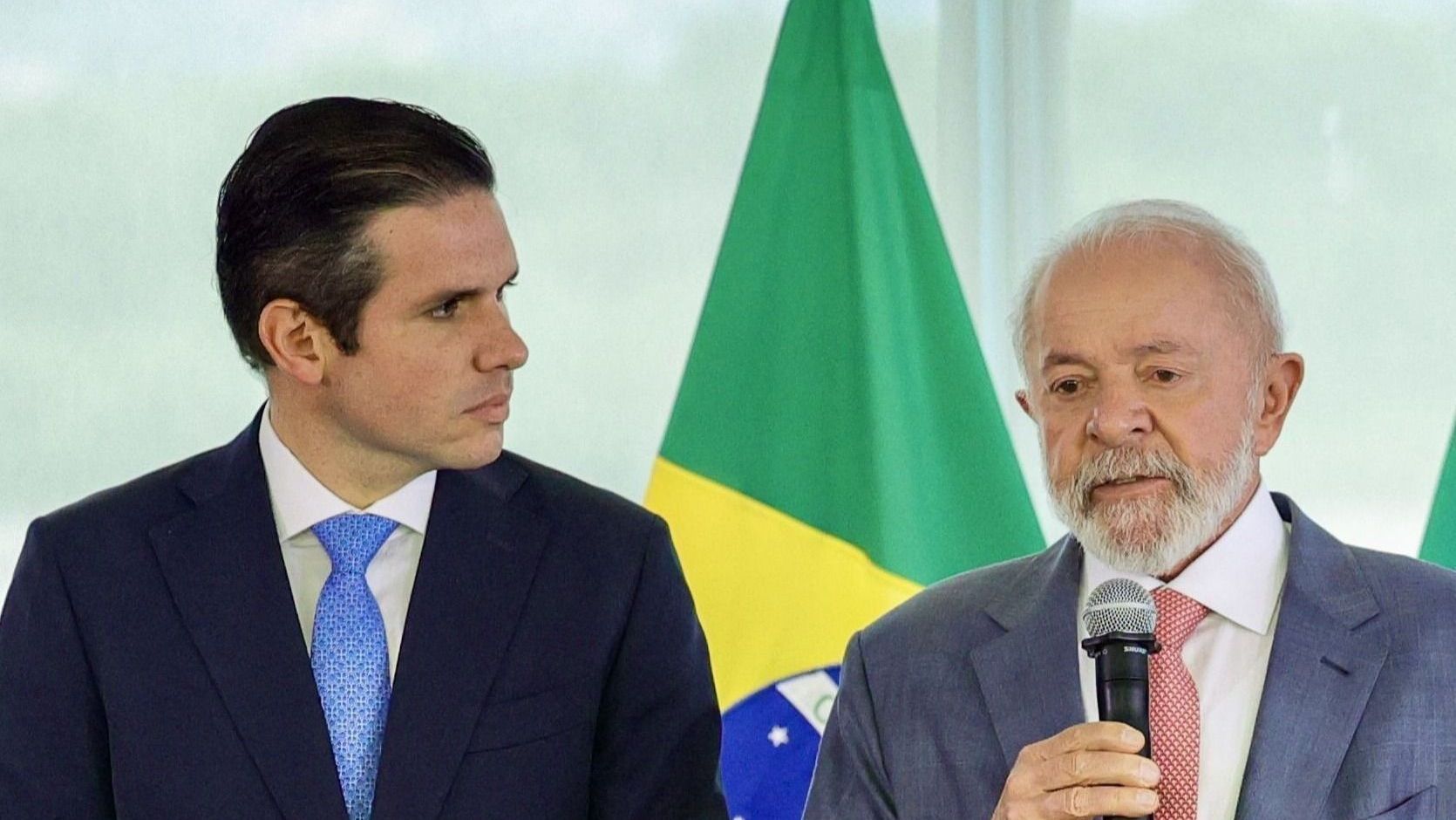 Análise: Hugo Motta tenta se redimir com governo Lula após CPMI do INSS