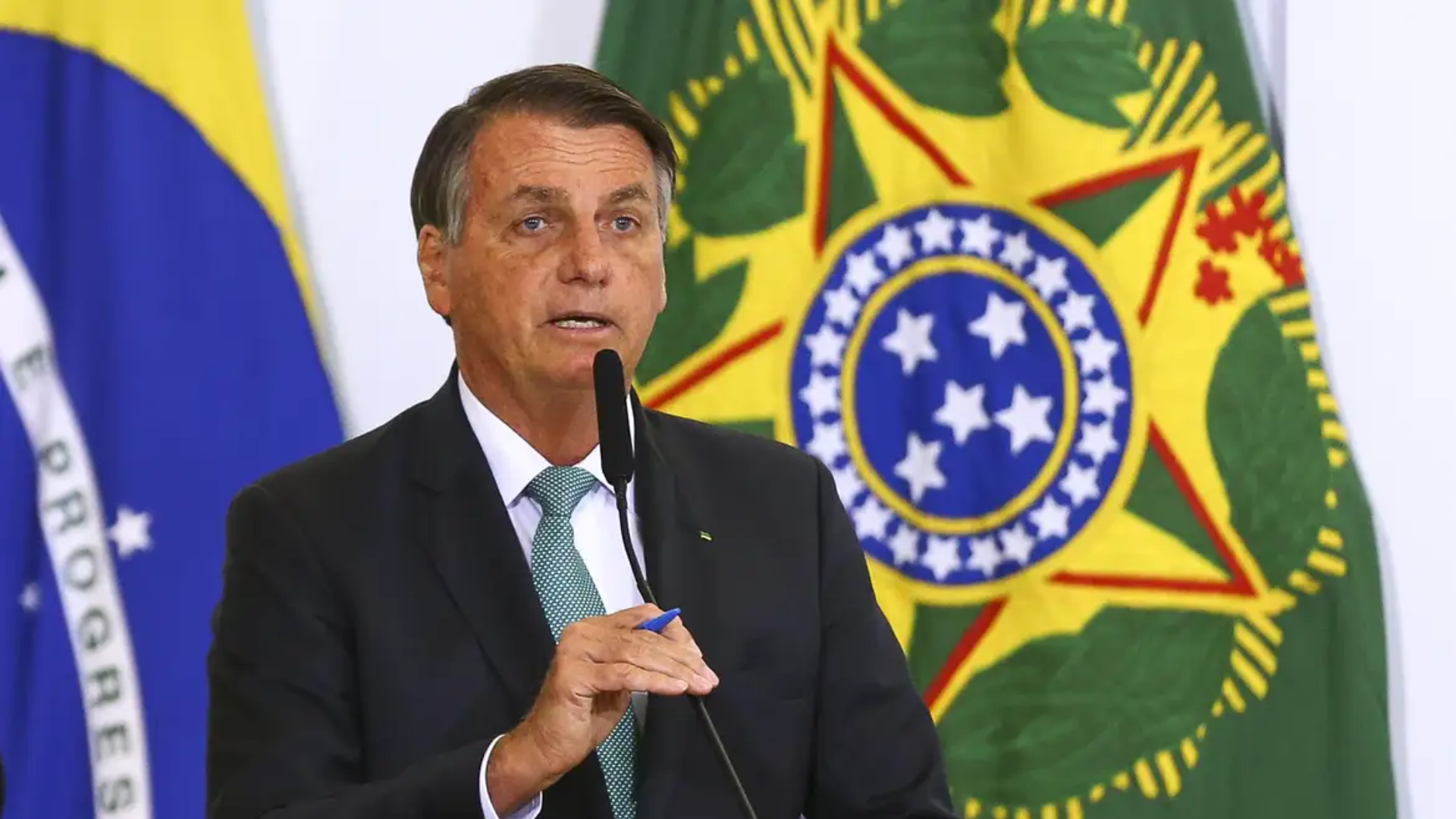 Análise: Indiciamento de Bolsonaro e Eduardo piora relação Brasil-EUA