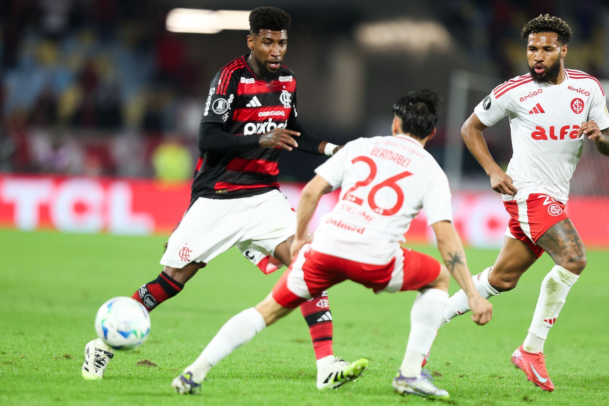 Flamengo nunca perdeu para o Internacional na Libertadores; veja histórico