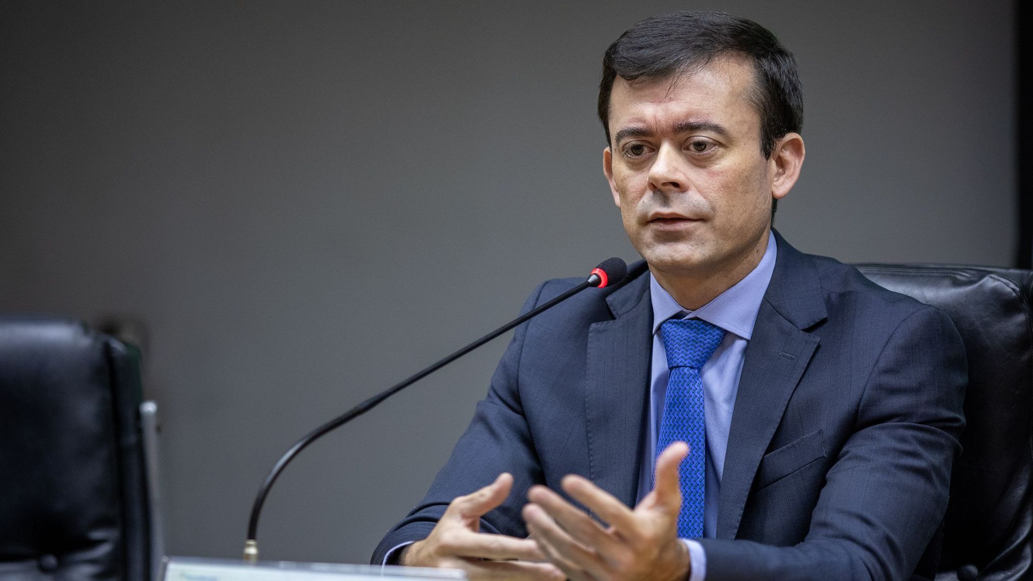 Orçamento de 2026 tem receita para cumprimento da meta, diz Ceron