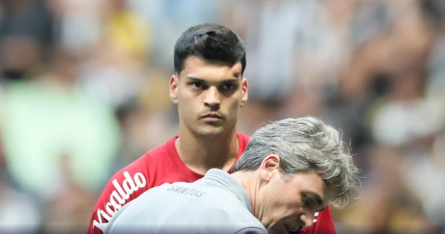 Brazão, do Santos, manda recado após pancada na cabeça e desmaio