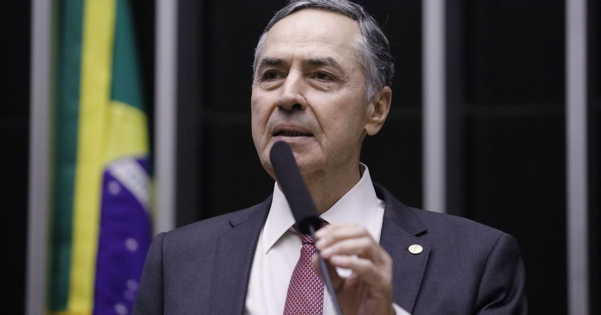 Com indefinição de Barroso, Lula já avalia cenários para o STF