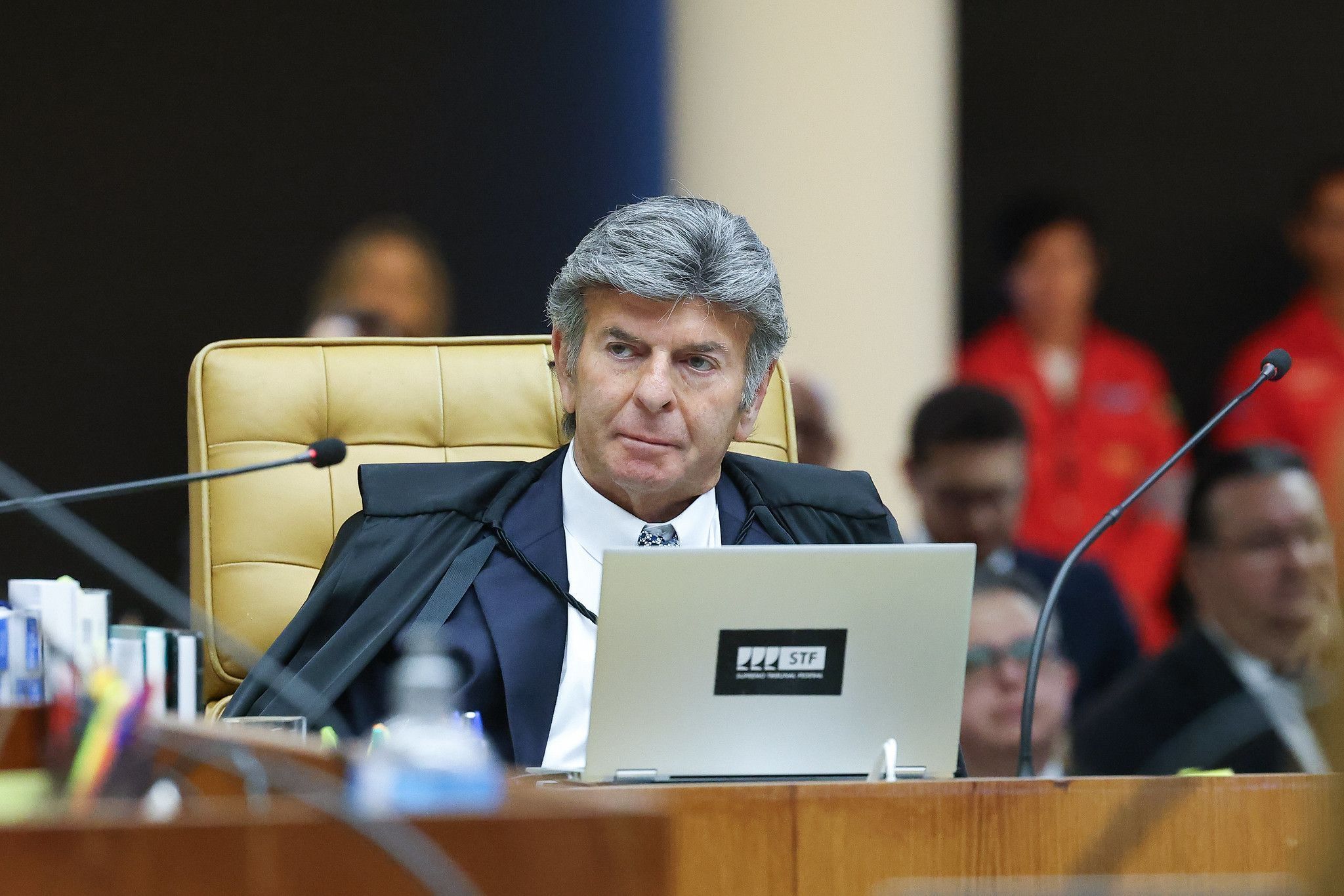Fux vota para manter delação de Cid com benefícios acordados