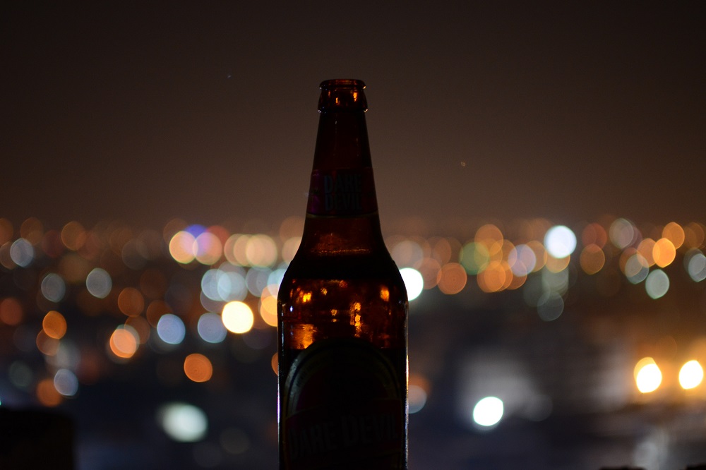 Homem é preso após agredir idosa de 82 anos e tentar roubar cerveja