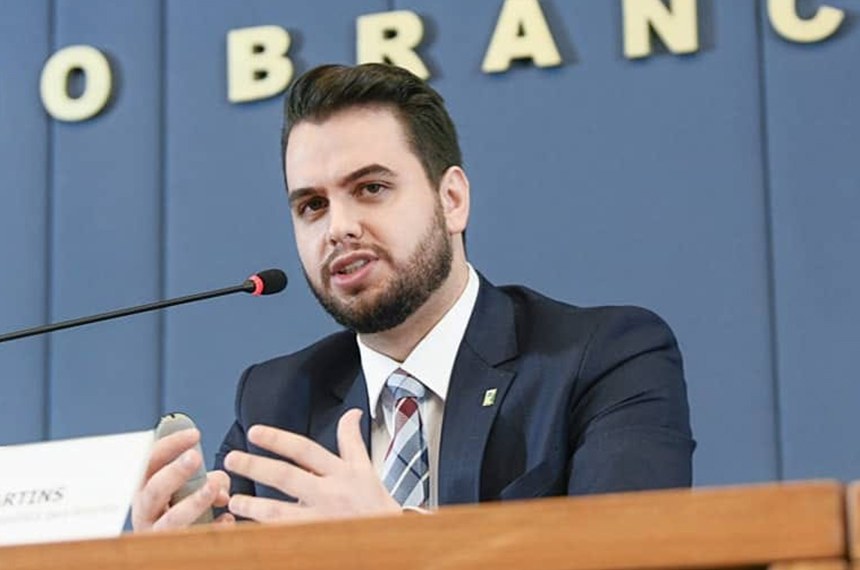 Defesa de Martins envia alegações finais ao STF após readmissão de advogado