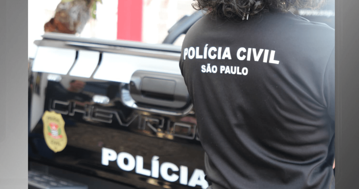 Polícia apreende 300 celulares em duas lojas de venda de eletrônicos em SP