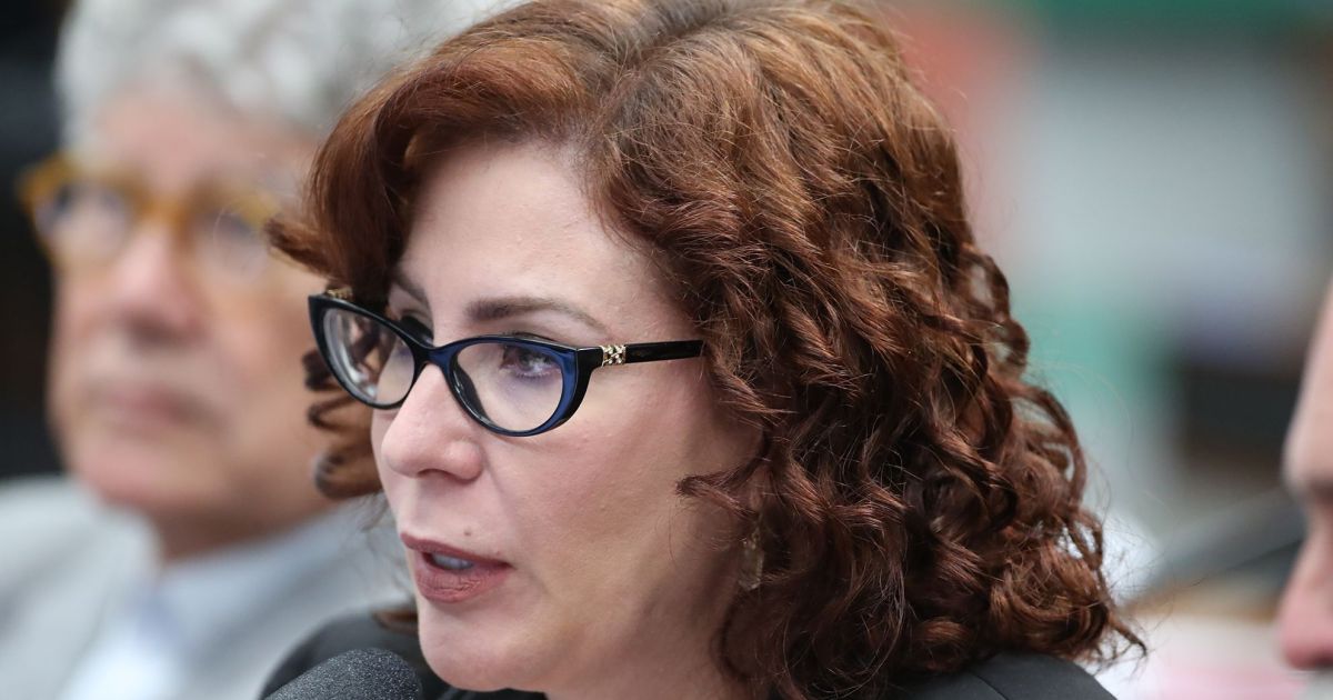 STF conclui ação e Zambelli deverá começar a cumprir pena por porte de arma