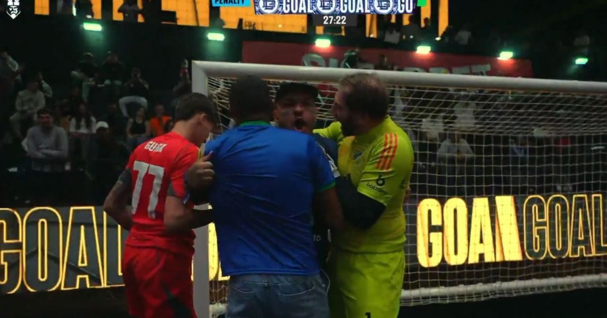 Whindersson Nunes e Toguro marcam belos gols na Kings League; veja