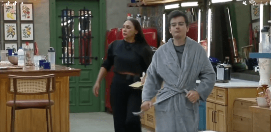 Yoná esconde balanças em “A Fazenda” e avisa: “Ninguém vai dividir comida”