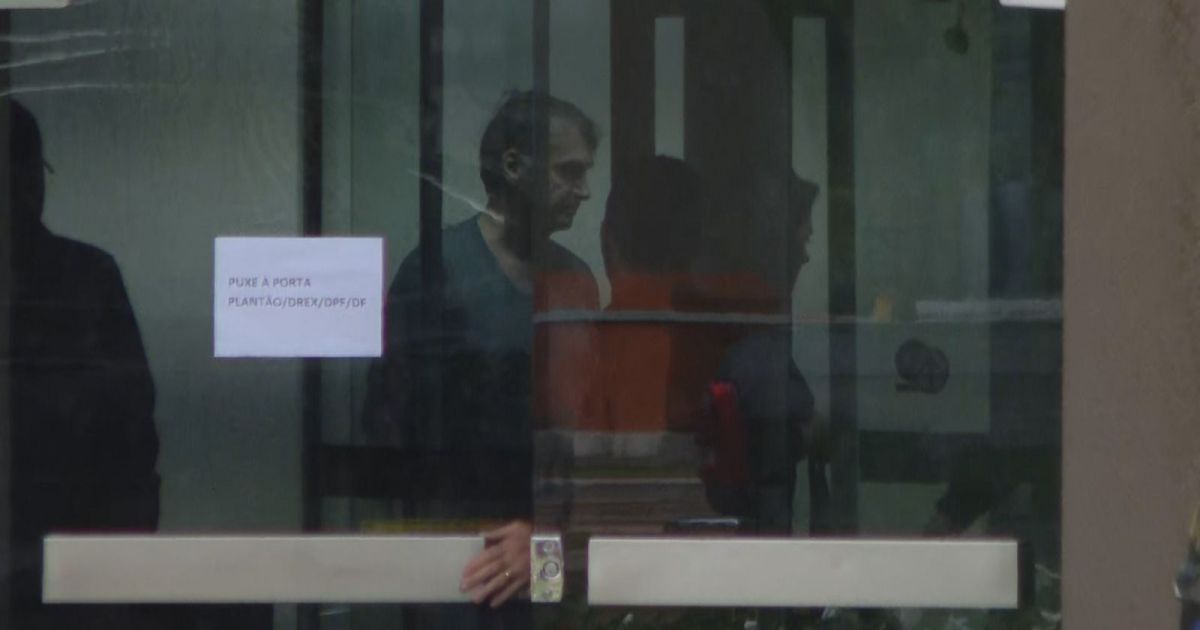 Bolsonaro é visto pela primeira vez após prisão