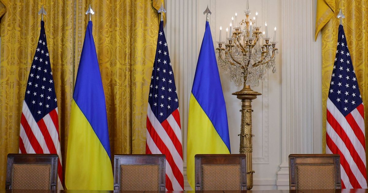 EUA e Rússia realizam negociações sobre a Ucrânia em Abu Dhabi, diz fonte