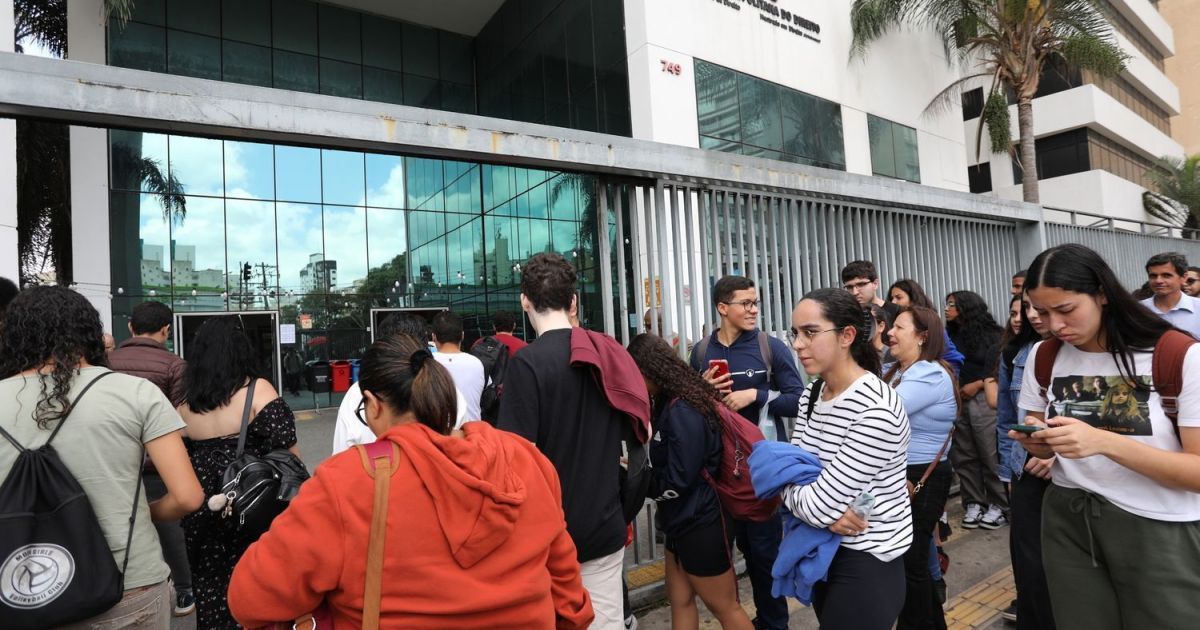 Enem 2025: portões são abertos no primeiro dia de prova