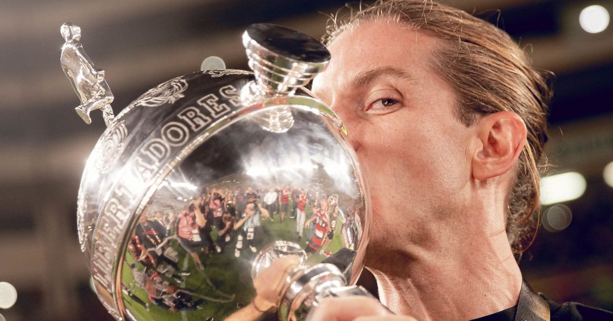 Filipe Luís destaca final entre Flamengo e Palmeiras: “Maior da história”