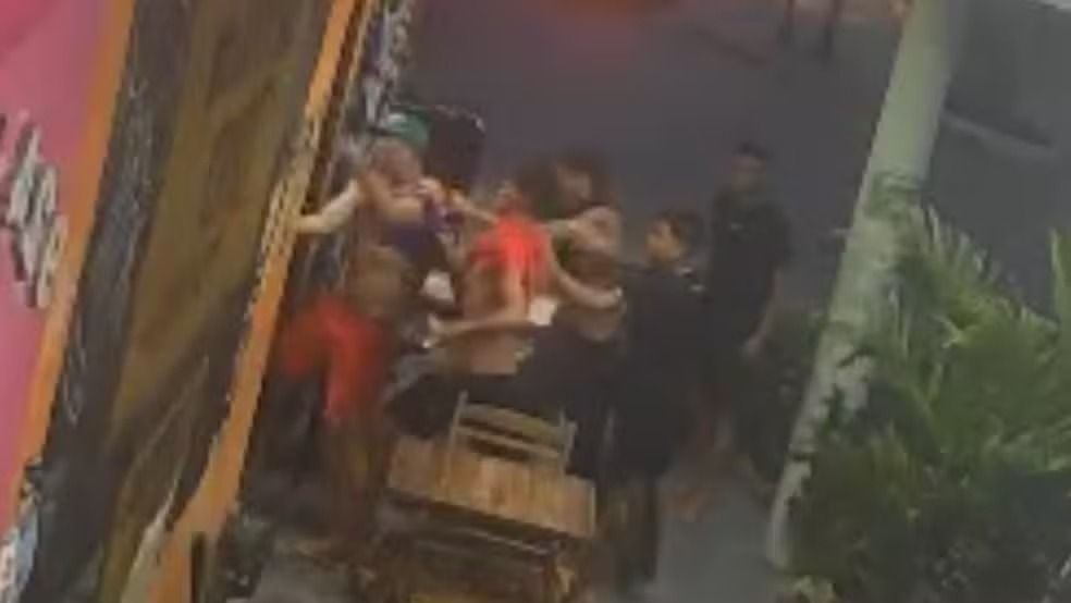 Homem autista é agredido em Fortaleza por usar camisa de torcida organizada