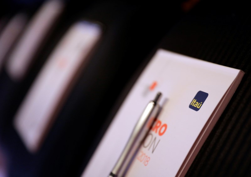 Itaú amplia acesso a agente de investimentos de IA para 100 mil clientes