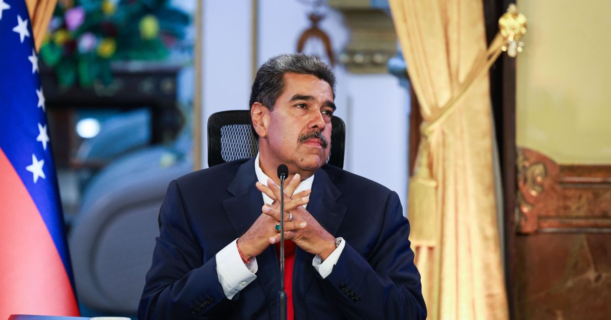 Maduro acusa EUA de compartilharem notícias falsas sobre a Venezuela