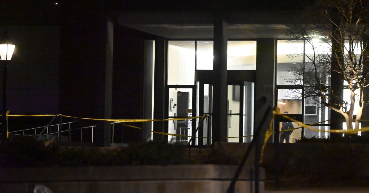 O que se sabe sobre o ataque com vítimas em universidade nos EUA