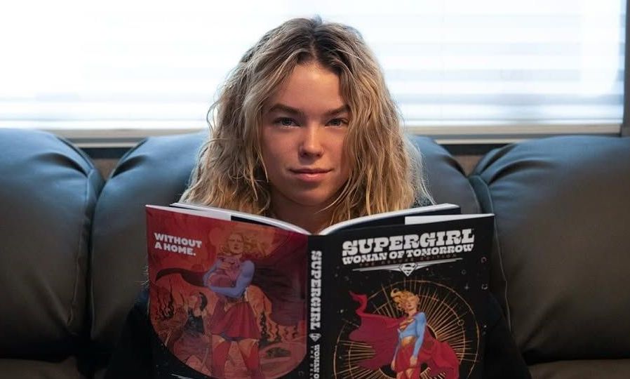 "Supergirl: A Mulher do Amanhã" ganha primeiro teaser; confira