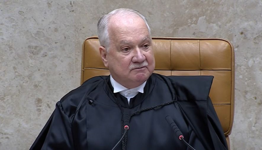“8 de janeiro, nunca mais”, diz Fachin