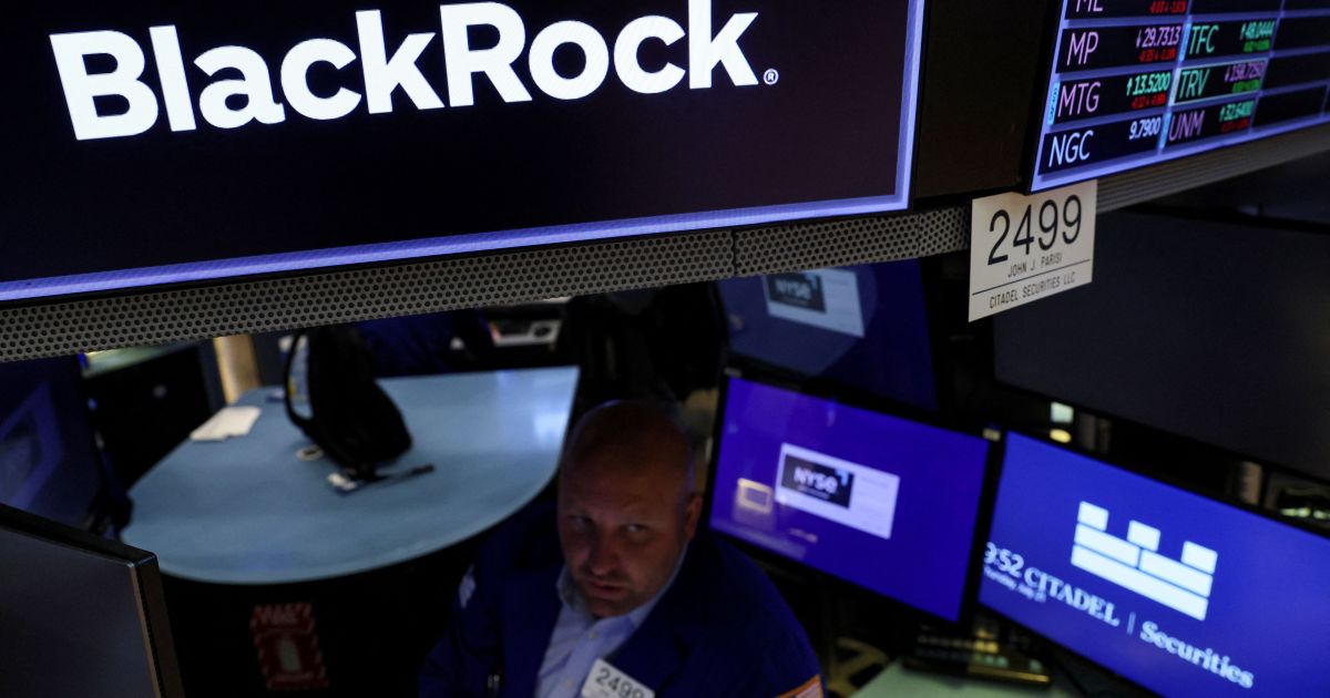BlackRock atinge lucro recorde de US$ 14 trilhões no 4º trimestre