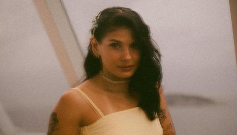 Internautas apontam detalhe em fotos de Ana Castela: “Voltou com ele”