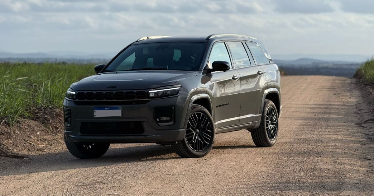 Jeep Commander Blackhawk 2026: confira 7 curiosidades sobre o SUV
