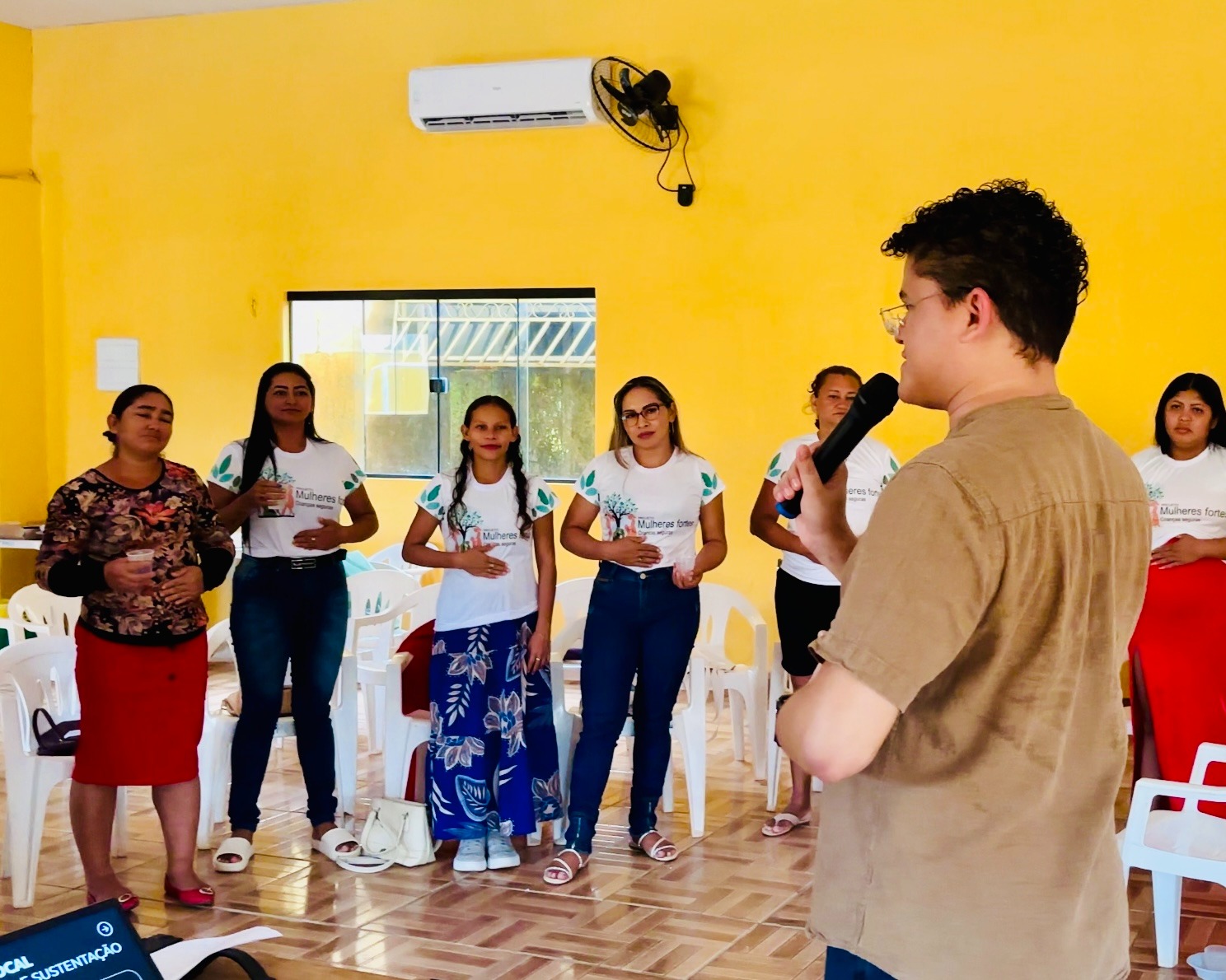 Em Óbidos, oficina de narrativas estimula o protagonismo e a voz de mulheres na Amazônia.
